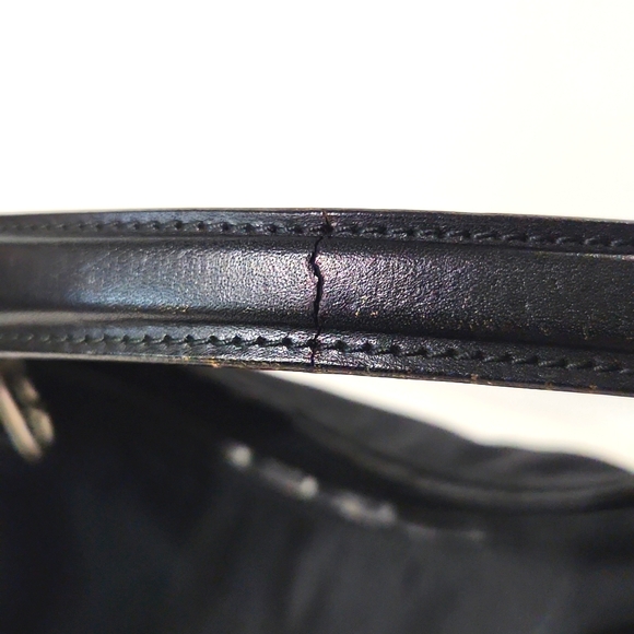 VTG Gucci Authentic 000062 Black Nylon Leather Handbag Shoulder Purse - Picture 14 of 16